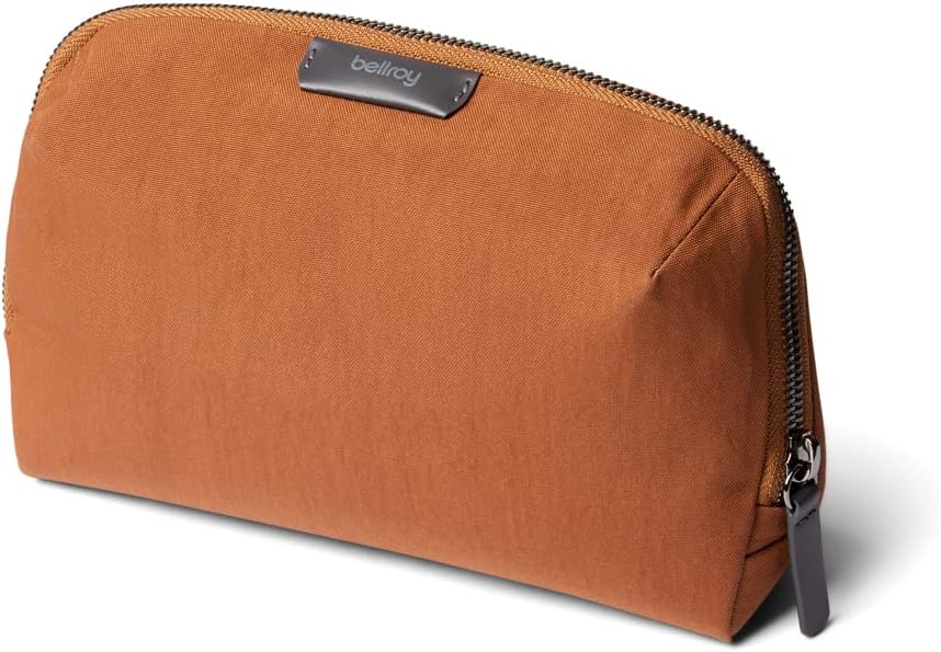 Read more about the article Bellroy Desk Caddy (tech Organizer) – Bronze
