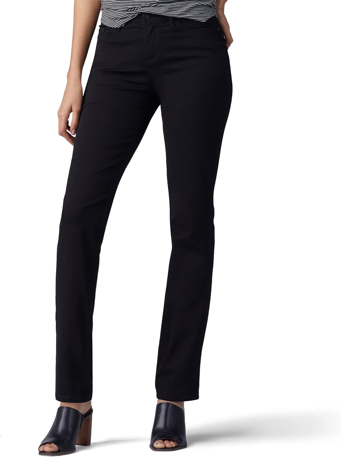 Read more about the article Lee Womens Ultra Lux Comfort with Flex Motion Straight Leg Jean