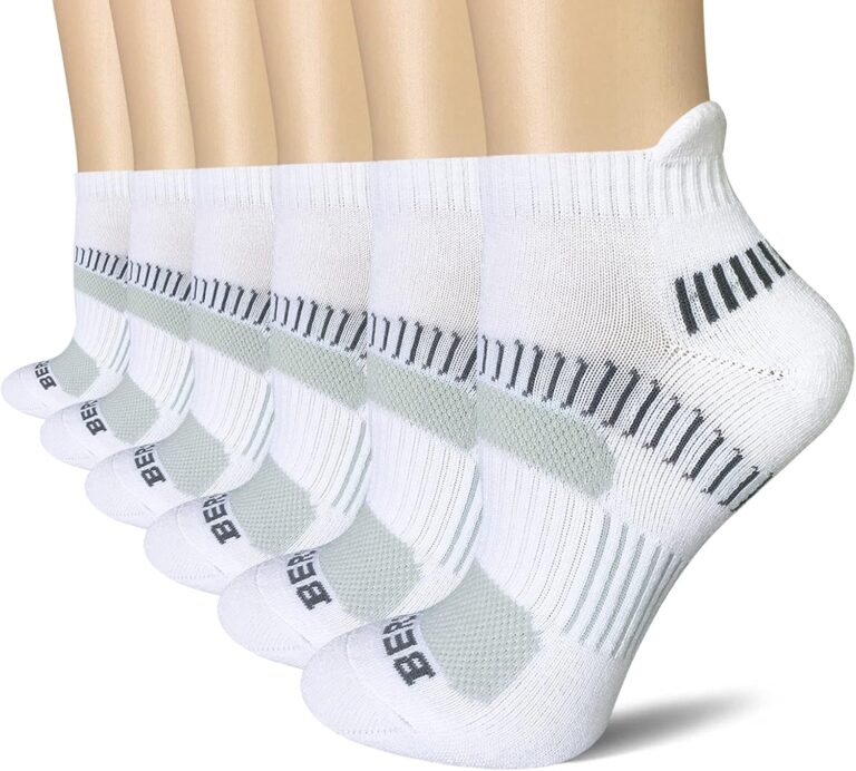 Read more about the article BERING Women’s Athletic Running Cushioned Ankle Socks (6 Pairs)