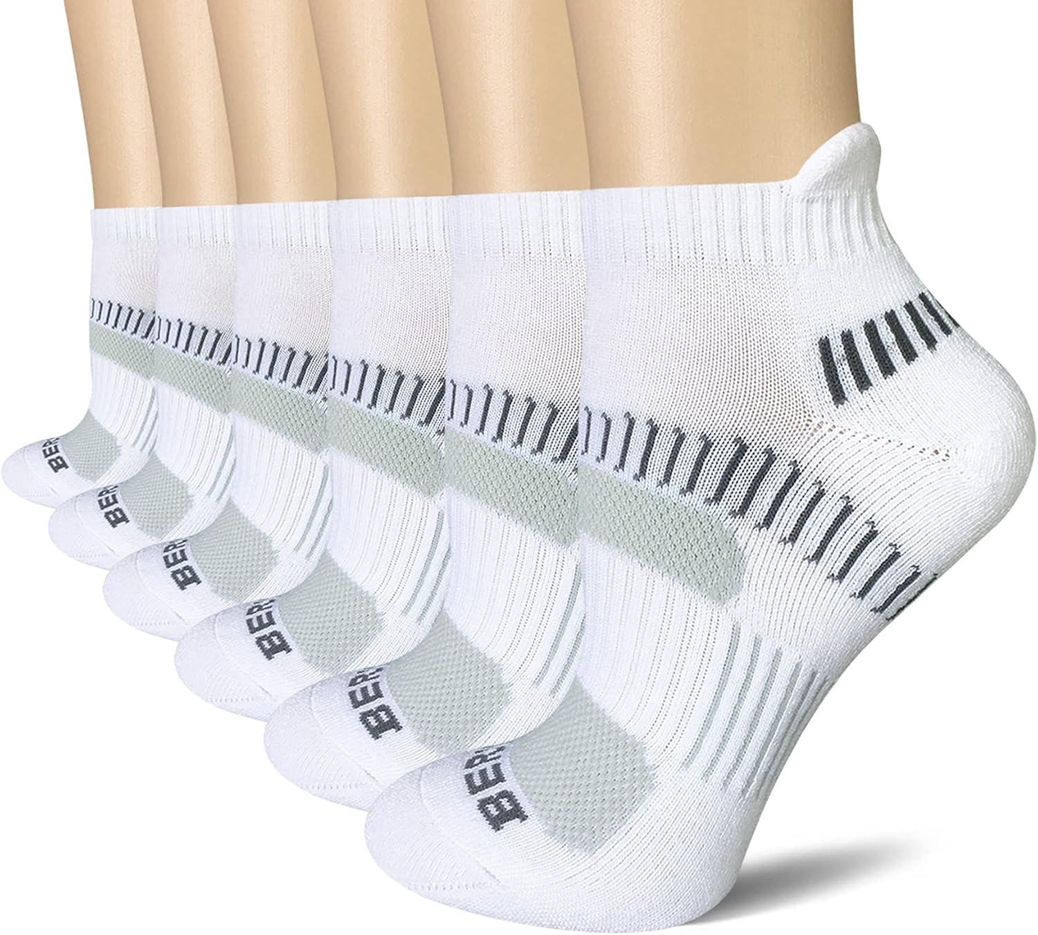 Read more about the article BERING Women’s Athletic Running Cushioned Ankle Socks (6 Pairs)